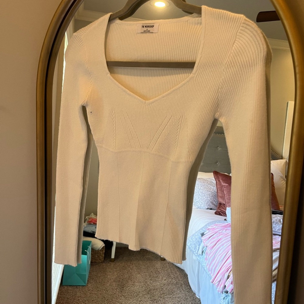The Workshop White Sweater Long Sleeve Top